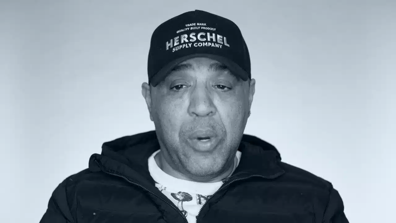 Lonnie's headshot